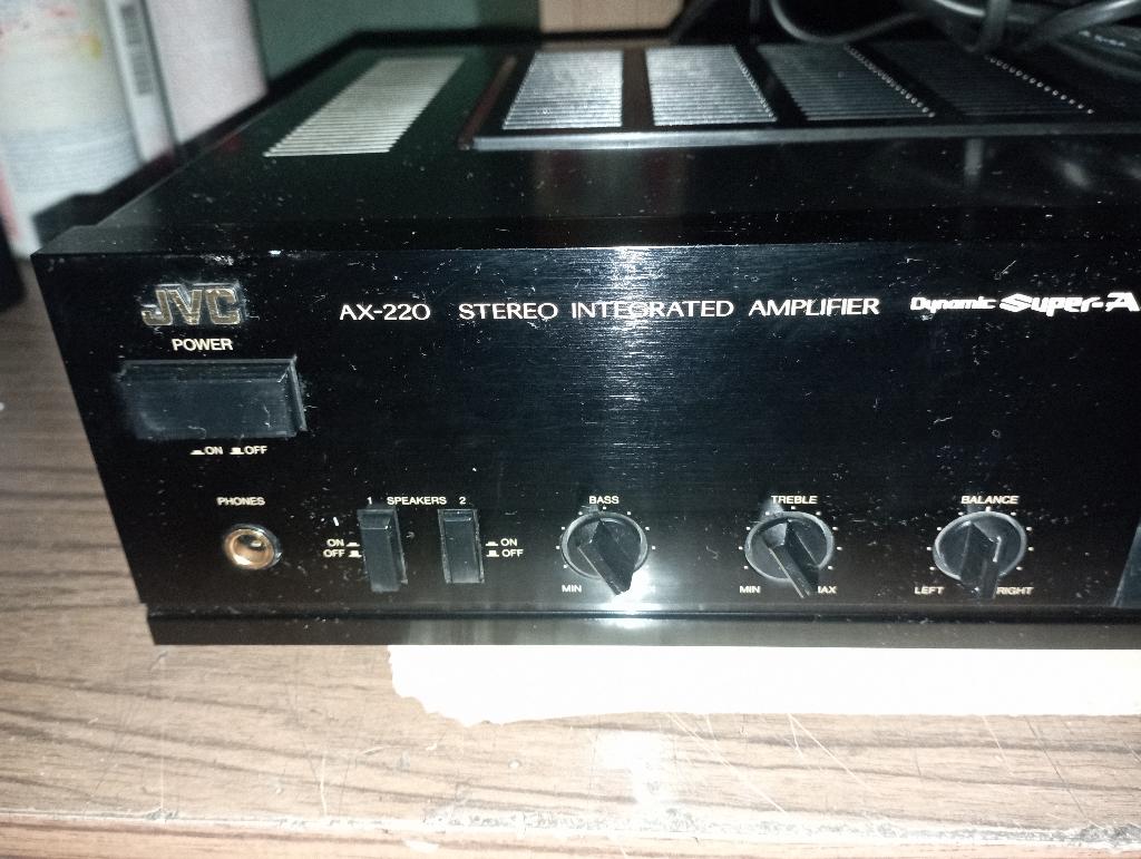 Ampli JVC AX 220BK Dynamic Super A, Moins de 60 watts, JVC, Enlèvement, Stéréo