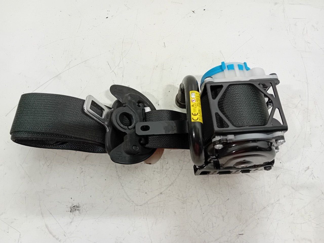 Veiligheidsgordel rechts voor Citroën C1, Onderdelen@venauto.nl, Van der Ven Autorecycling B.V., Gebruikt, Ettenseweg 76, 4706 PB Roosendaal, The Netherlands