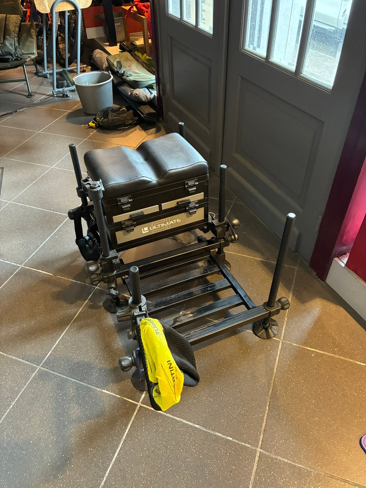 Seatbox utlimate s1, Ophalen, Zo goed als nieuw