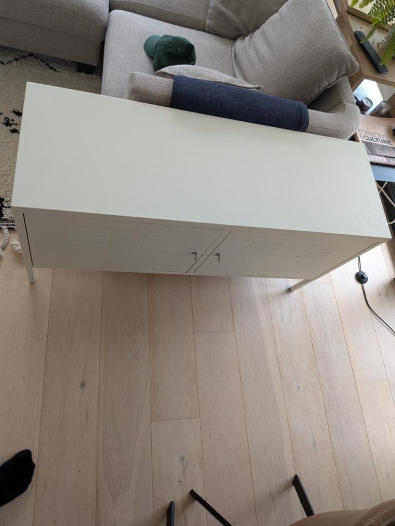 Armoire Ikea Metalique blanche, Maison & Meubles, Armoires | Commodes