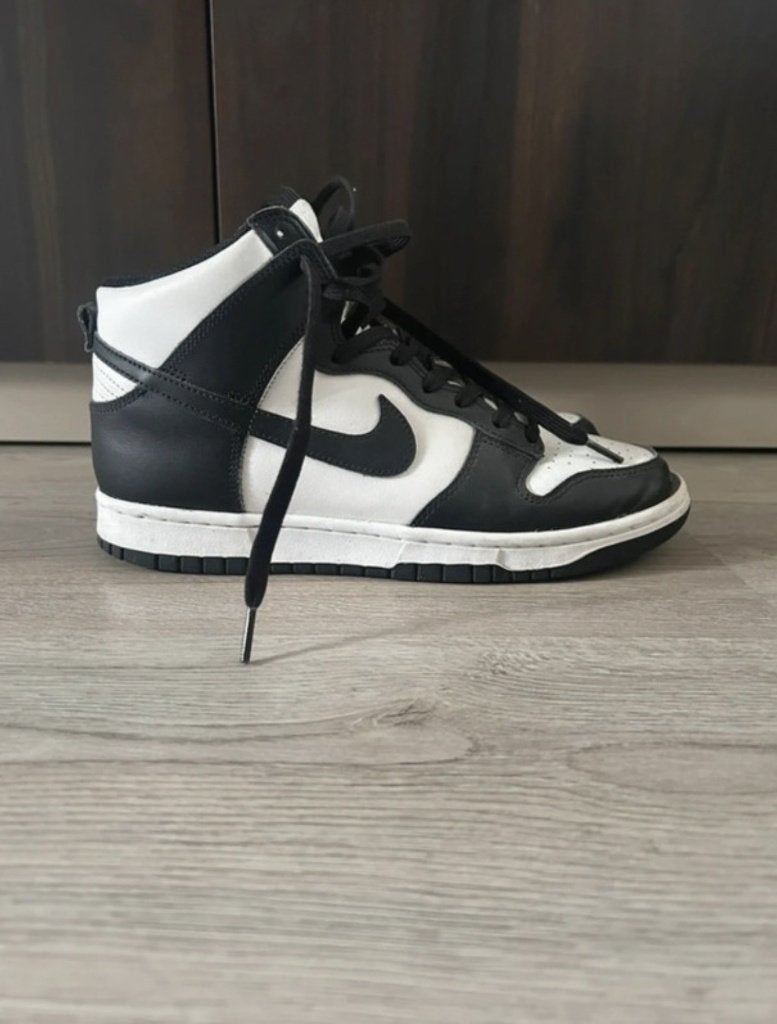Nike Air Dunk Panda 42.5, Nike, Porté, Baskets, Noir