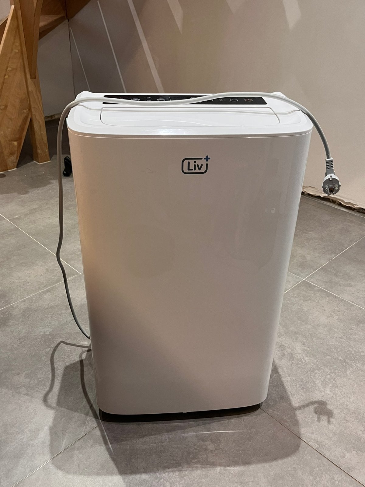 Mobiele airco liv+, Elektronische apparatuur, Airco's, Ophalen, Zo goed als nieuw, Mobiele airco