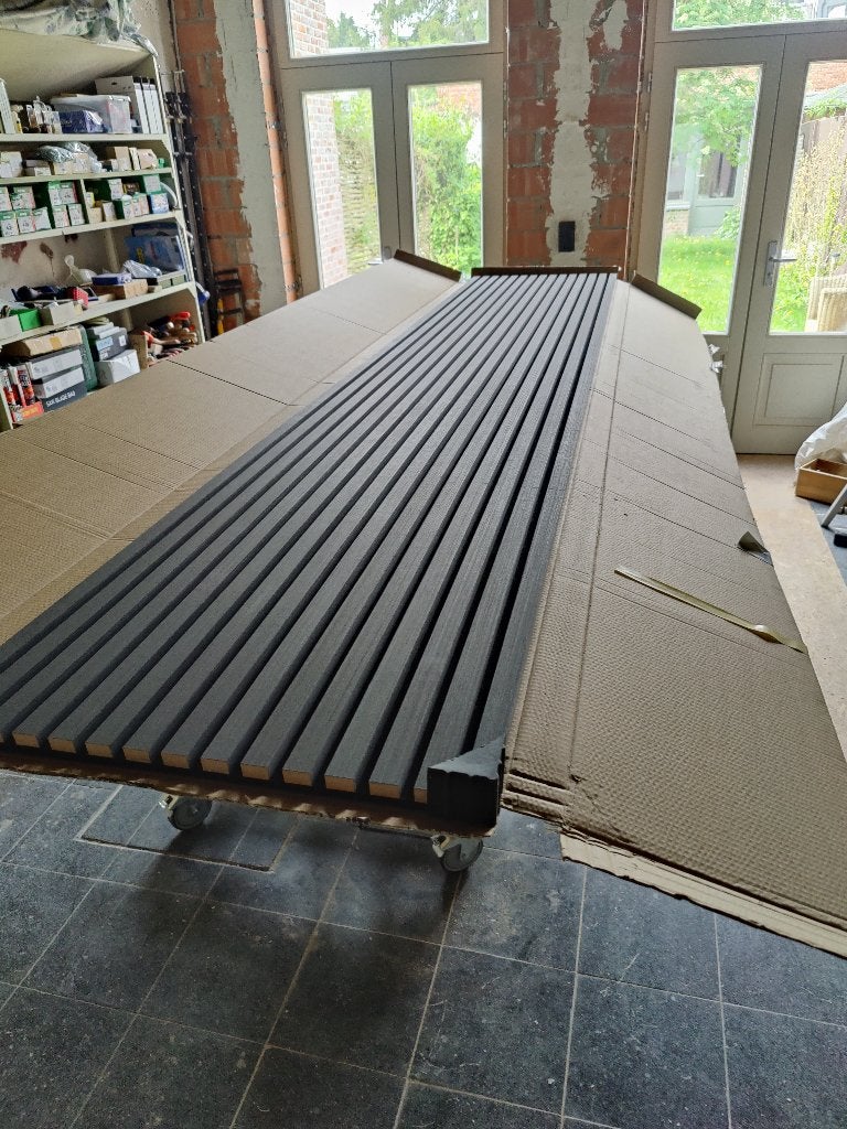 AkuPanel   Zwart   Eiken-Hout, Bricolage & Construction, 300 cm ou plus, Autres types, Chêne, Comme neuf