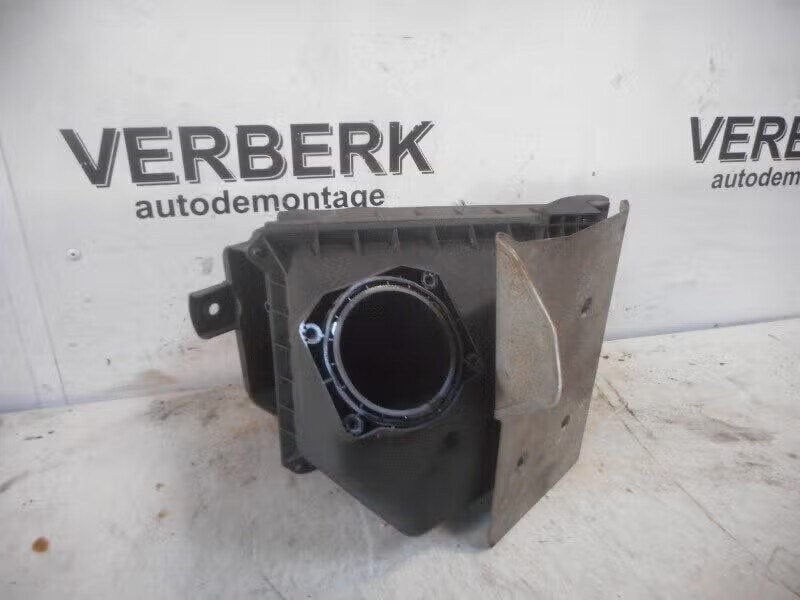 LUCHTFILTERHUIS Audi A4 (B6) (01-2000/01-2005) (06b133837p), Enlèvement ou Envoi, Auto-Union-Straße 1, 85057 Ingolstadt, DE, Info@audi.de