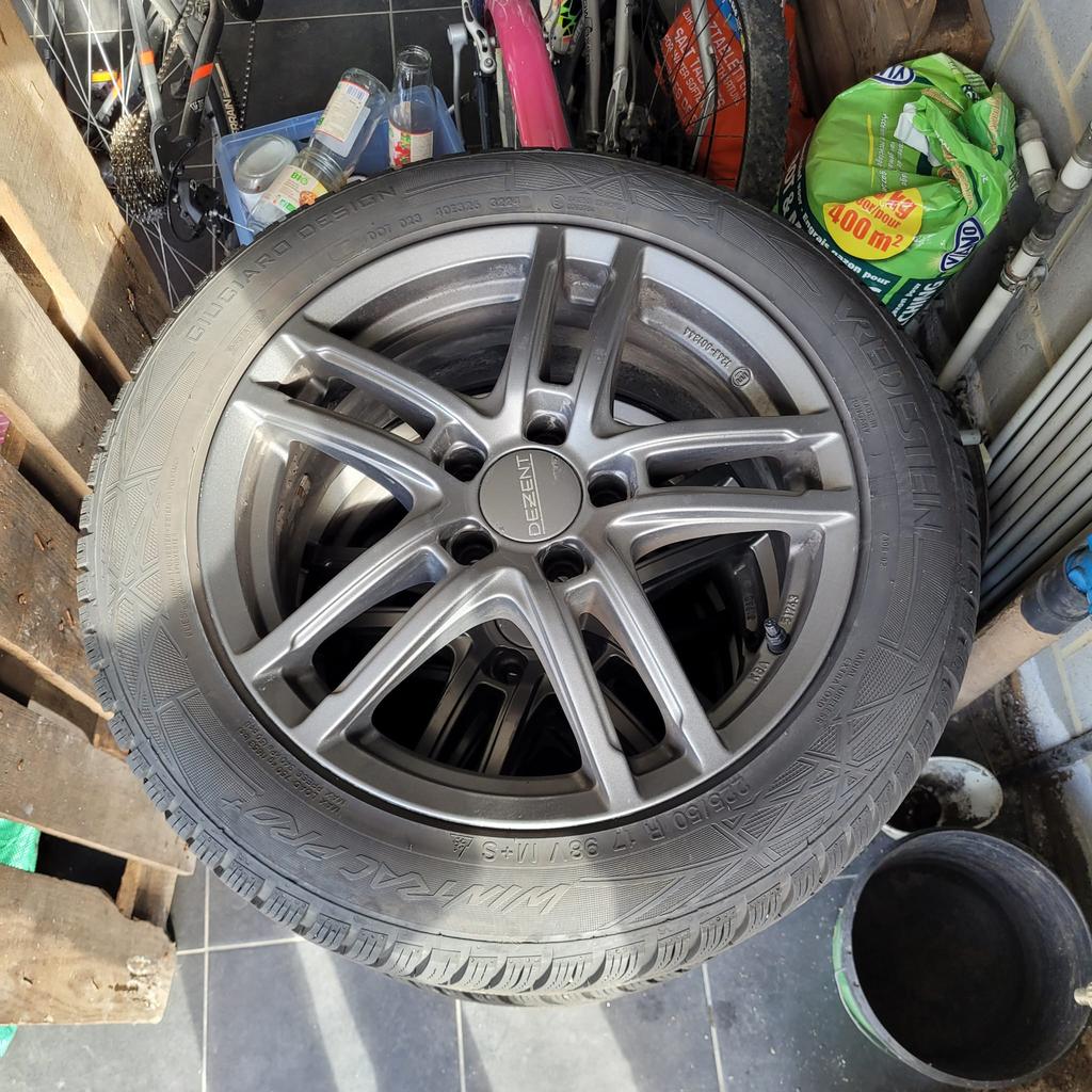 4 pneus hiver 225/50 R17 + jantes alu Dezent prix negociable, Pneus et Jantes, Pneus hiver, Véhicule de tourisme, 17 pouces