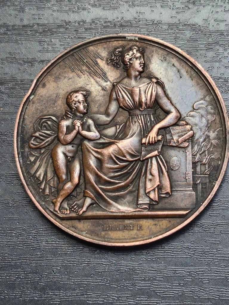 Médaille Ancienne Bronze - Assurances Générales Bruxelles -, Enlèvement ou Envoi, Bronze
