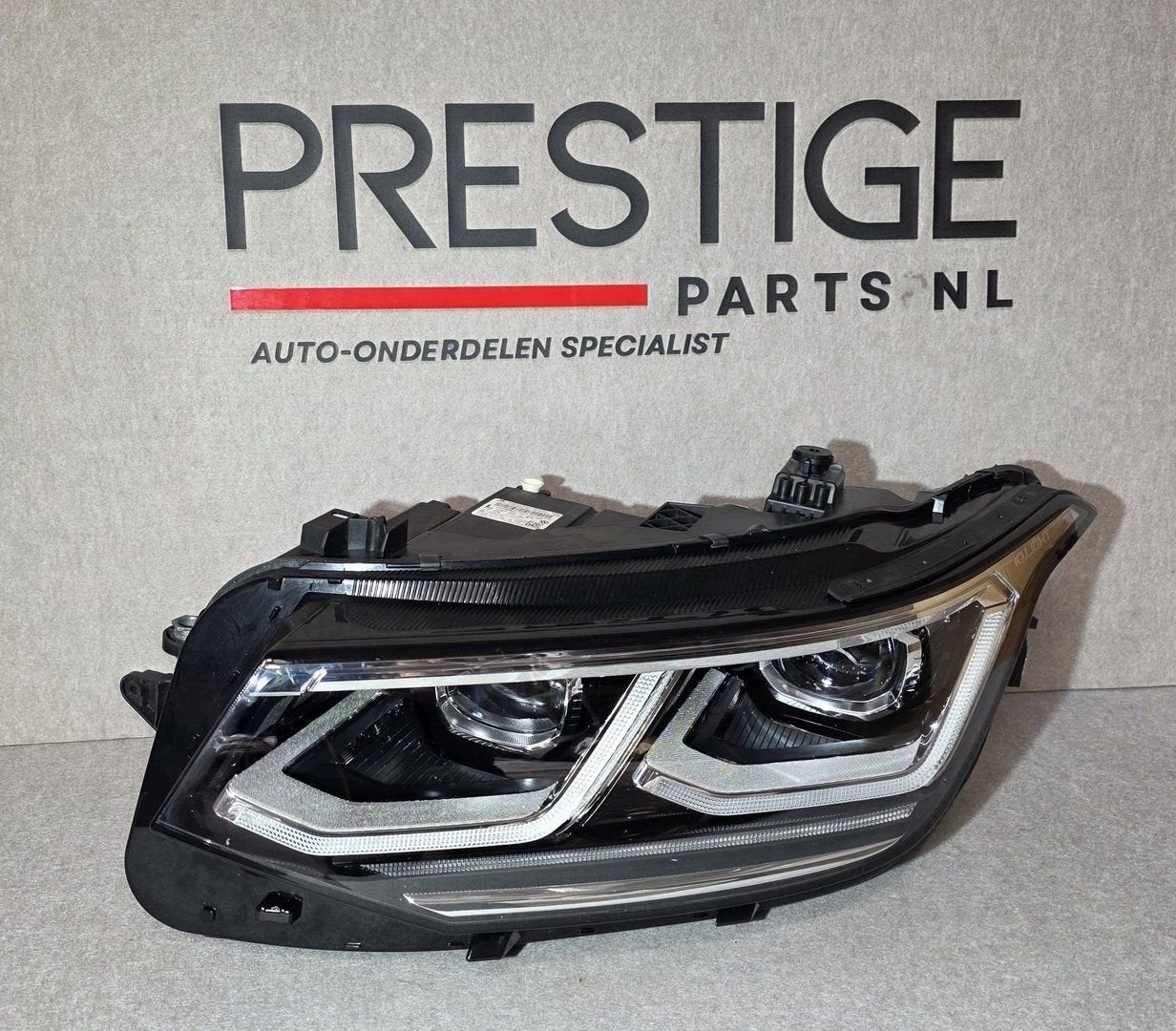 Koplamp VW Tiguan 5NB Facelift IQ.LIGHT LED Links 5NB941081G, -, Origine de la pièce connue, Utilisé, -
