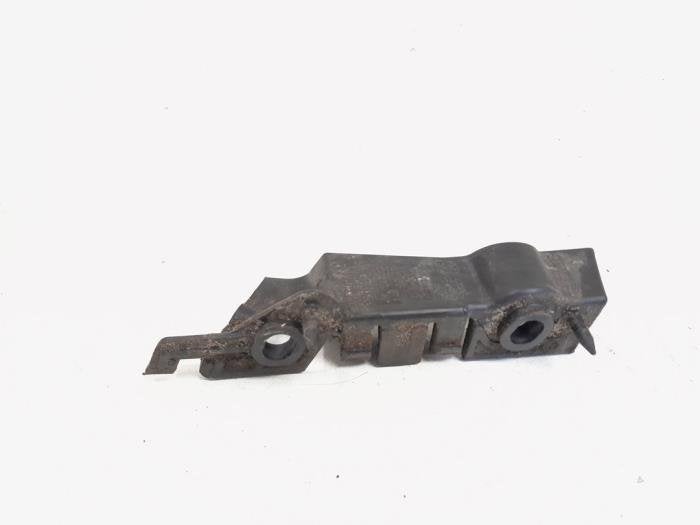 Bumpersteun rechts-voor van een Audi A4, Gebruikt, -, -, -