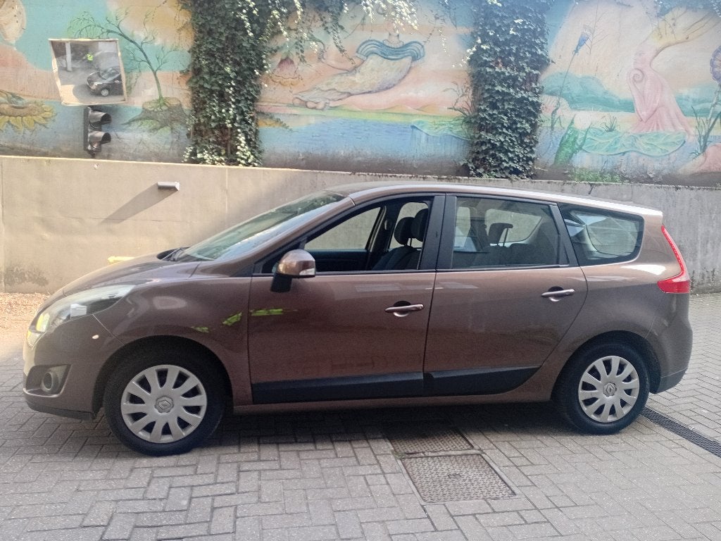 Renault Grand Scenic 1.6 i Gps/Airco 5 zitplaatsen 1ste eige, Auto's, Euro 5, Monovolume, Bruin, 1600 cc