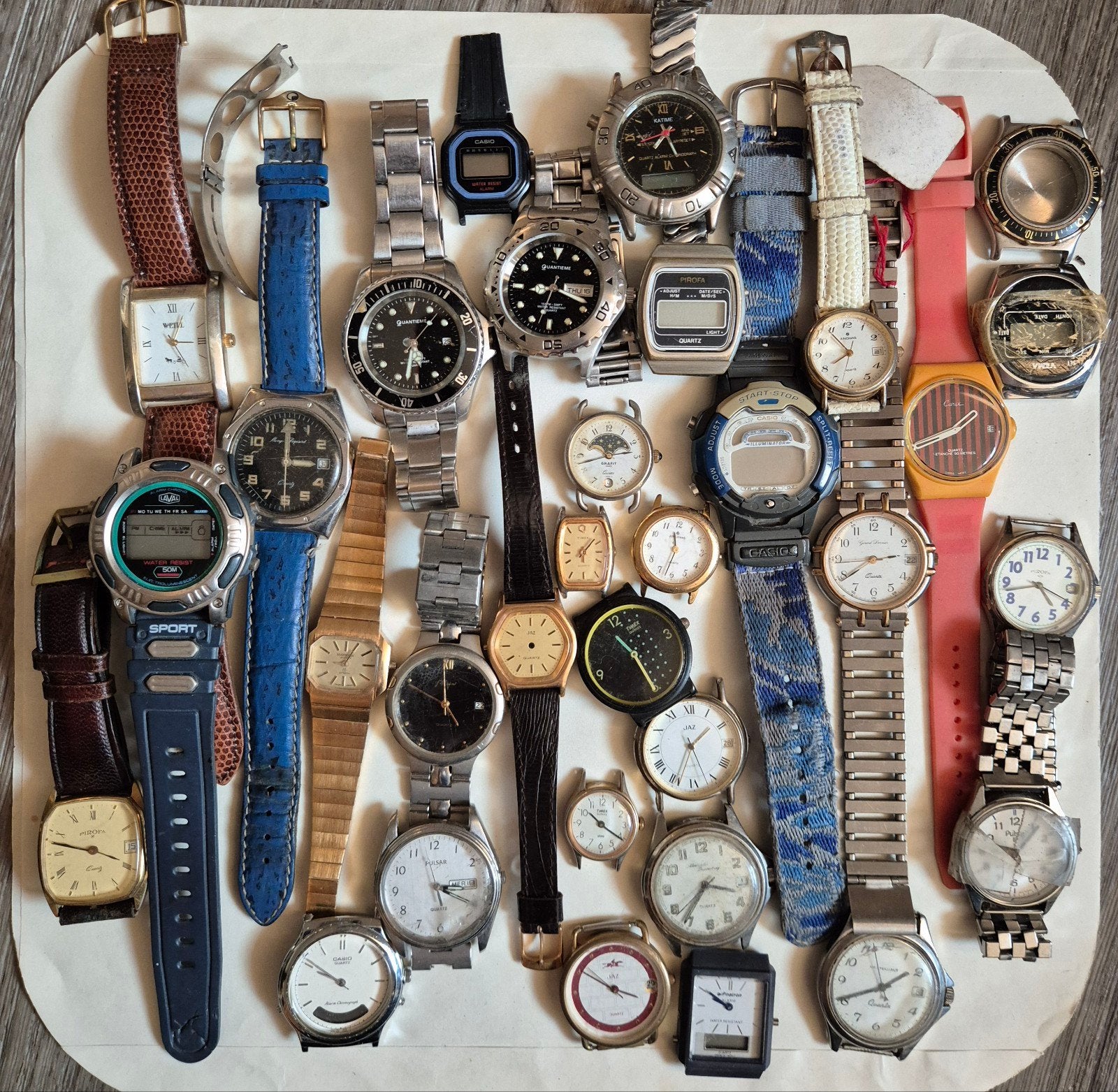 Lot de montres de fête, collection de montres à quartz, Montre-bracelet, Casio, Acier, Utilisé