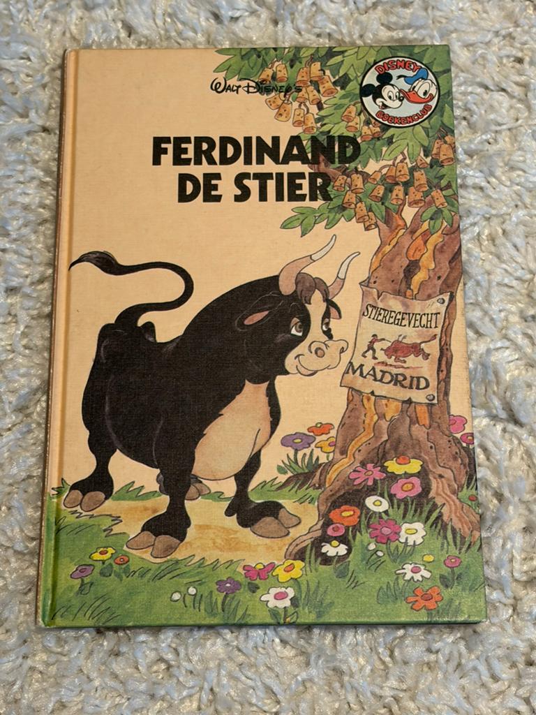 Disney boekenclub - Ferdinand de stier, Boeken, Ophalen of Verzenden, Gelezen, Jongen of Meisje, Fictie algemeen