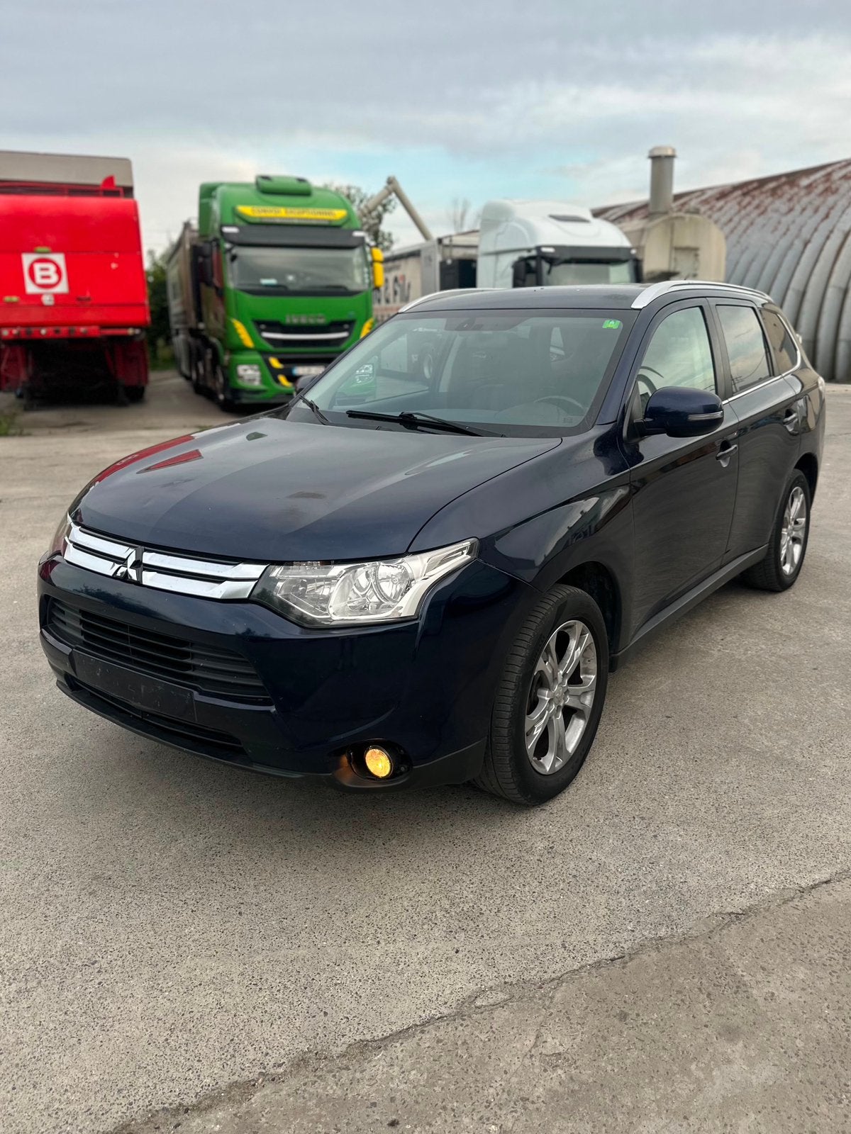 MITSUBISHI OUTLANDER 2.2 DIESEL 7 PLACES, Autos, Mitsubishi, Euro 5, Achat, Outlander, 7 places