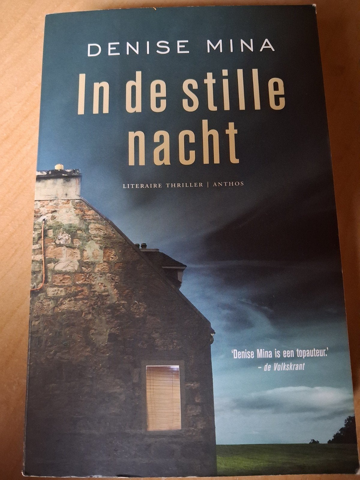 In de stille nacht, Ophalen, Zo goed als nieuw, Denise Mina