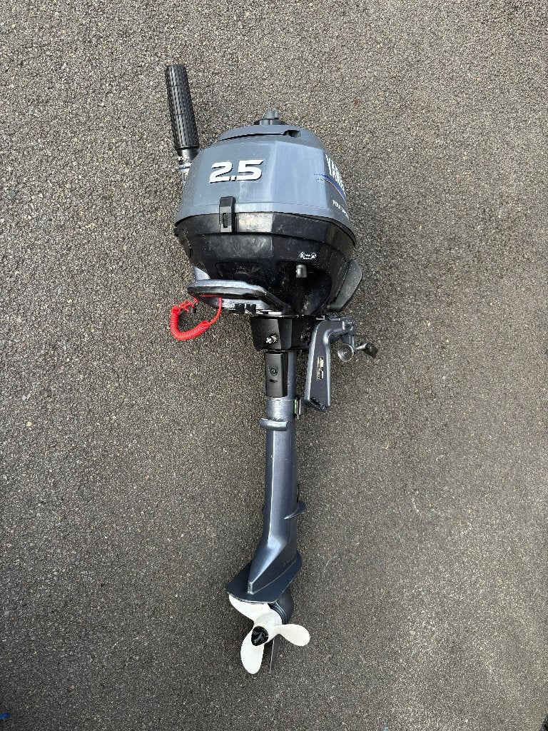 Moteur hors bord 4T 2,5cv +zodiac, Sports nautiques & Bateaux, Moteurs Hors-bord & In-bord, Enlèvement