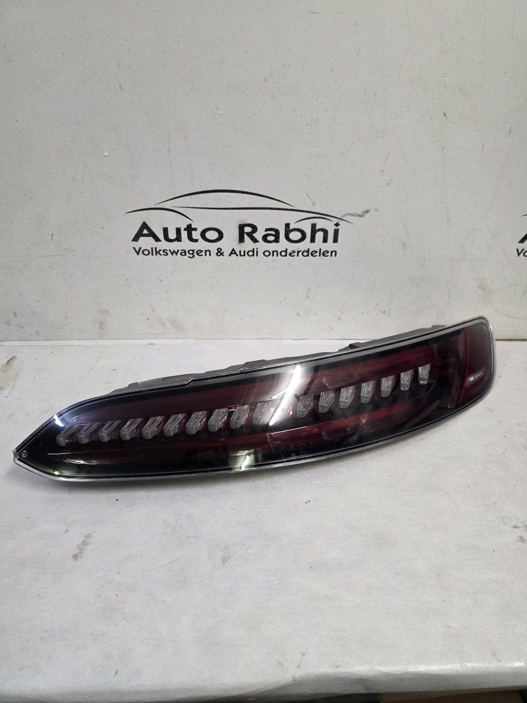 W190 GT GTR LED ACHTERLICHT RECHTS A1909061601, -, Utilisé, -, -