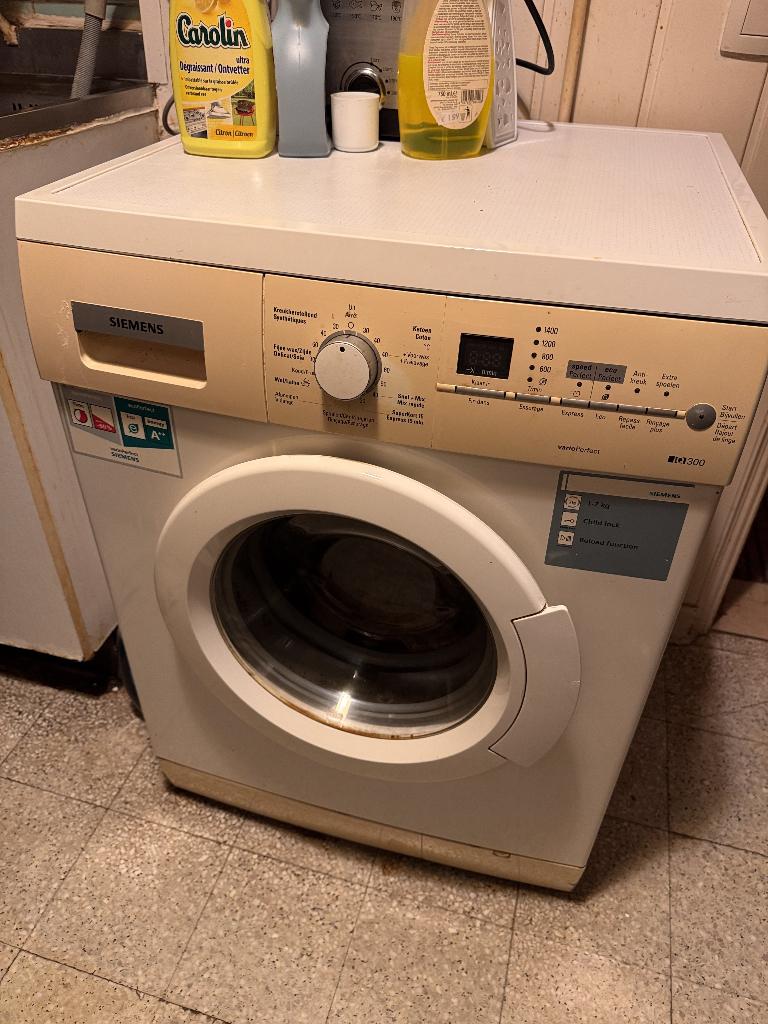 Machine à laver Siemens 7 kg — 1300 tr/min, Electroménager, Lave-linge, 1200 à 1600 tours, 6 à 8 kg, 85 à 90 cm, Chargeur frontal