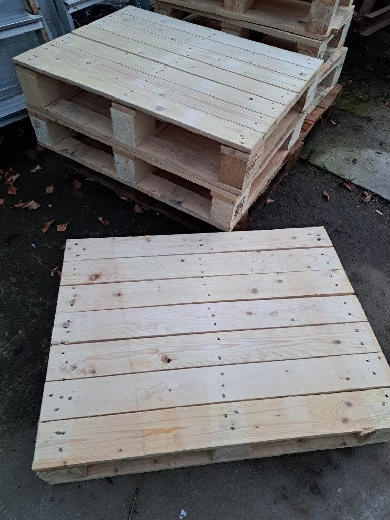vlonder pallets, Ophalen, Zo goed als nieuw, Hout