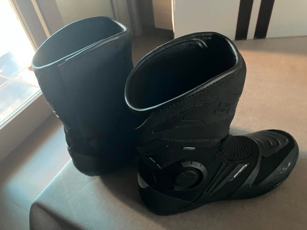 Bottes de moto taille 43, Enlèvement ou Envoi, Bottes