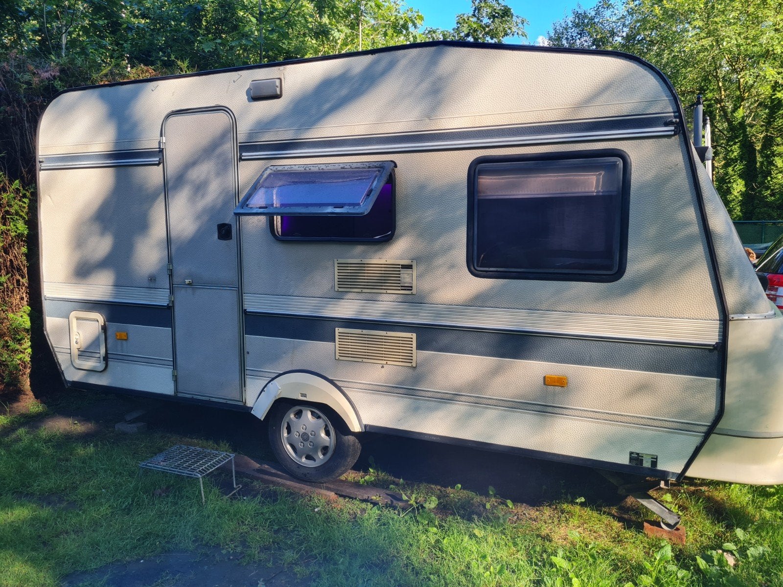 Hobby classique 420, Caravanes & Camping, Caravanes, Particulier, Douche, Hobby