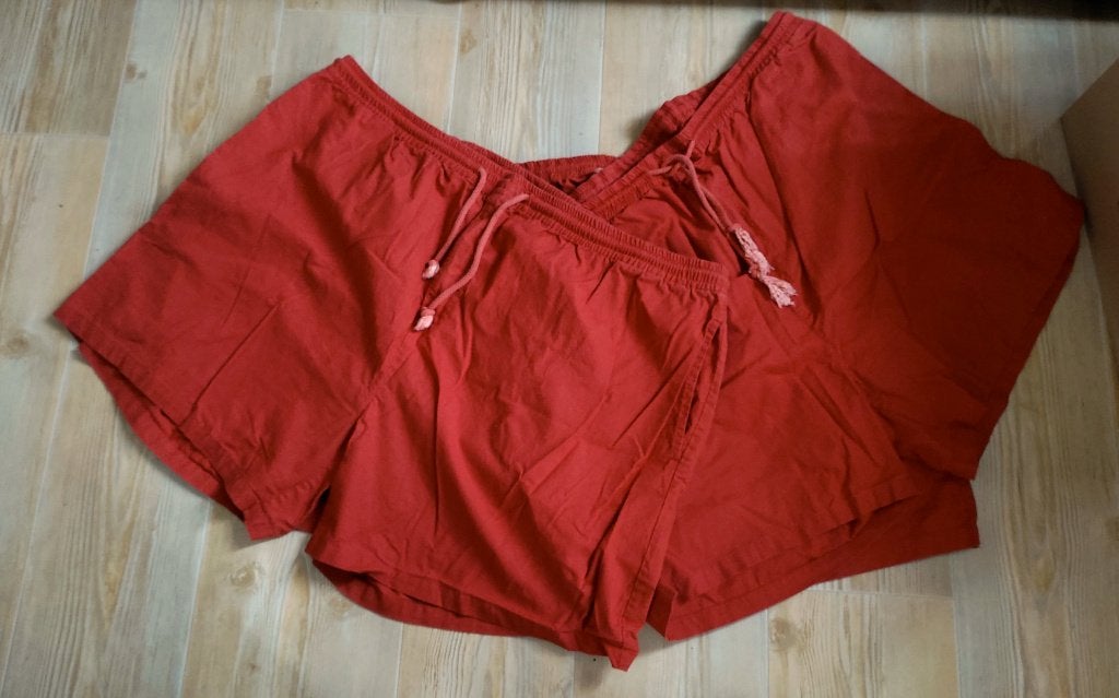 Lot 3 shorts orange coton, (très) grande taille 72/74, Natural Option, Enlèvement ou Envoi, Autres types, Porté