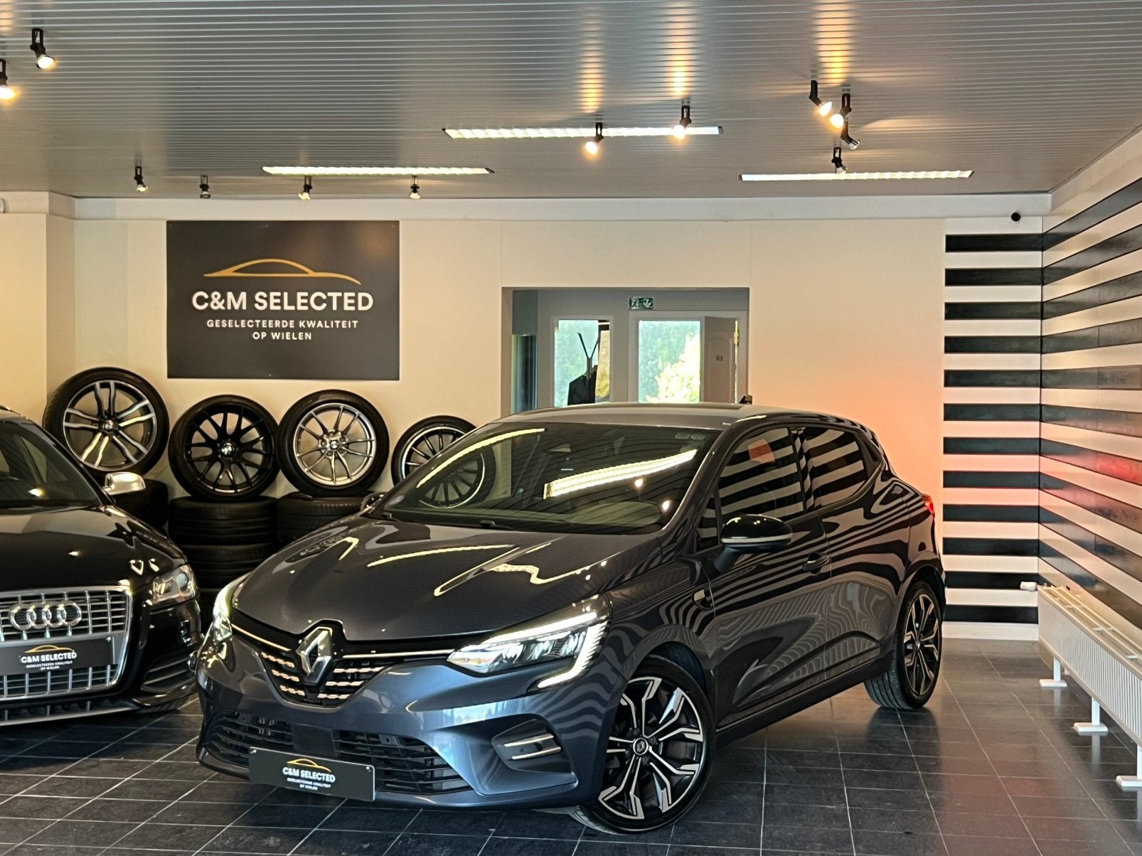 Renault Clio 1.0 Lutecia X-Tronic-Camera-Keyless-CarPlay, Auto's, Renault, Bedrijf, Te koop, Clio, ABS, Achteruitrijcamera, Adaptieve lichten