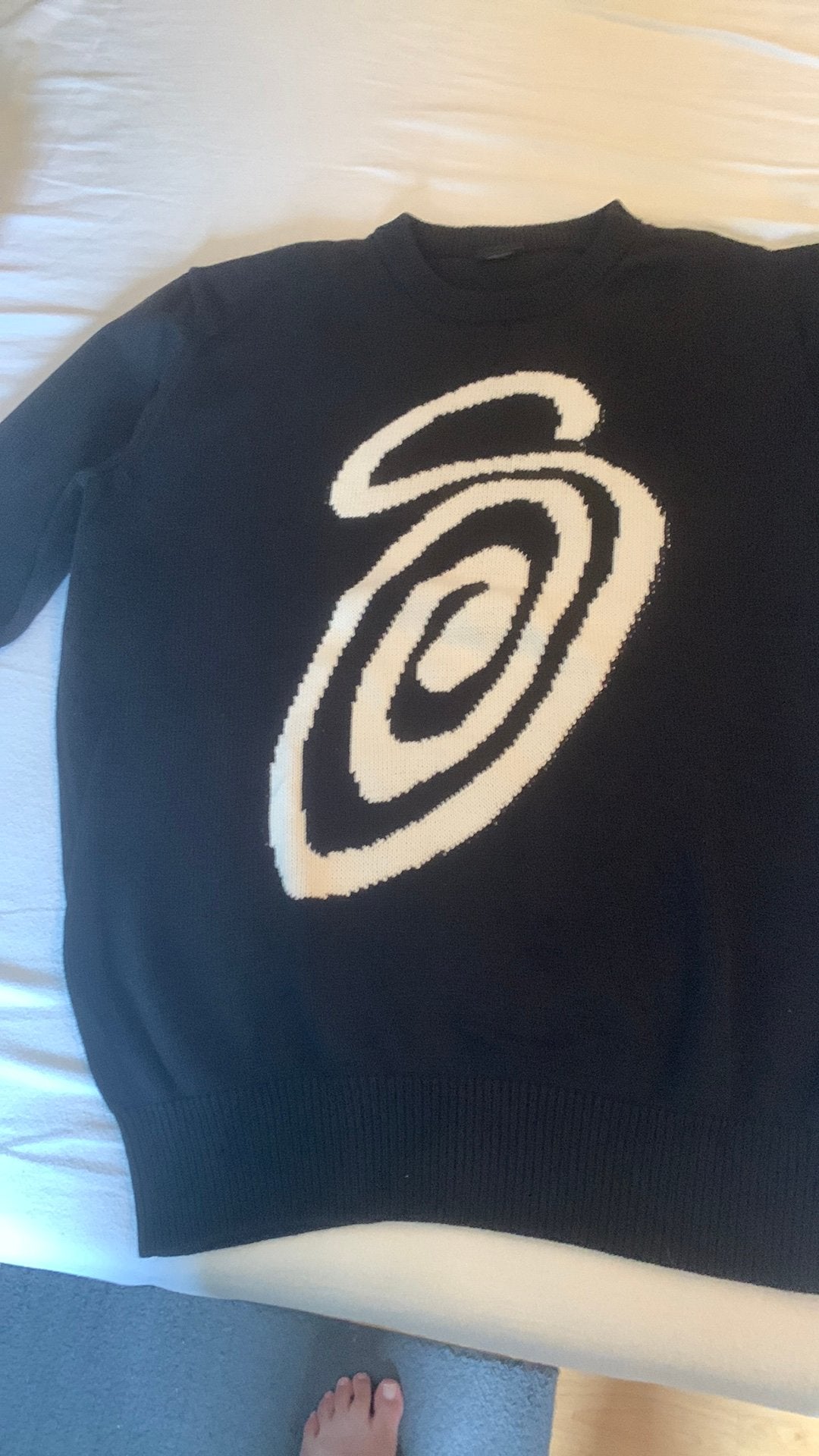 Zwarte trui van Stüssy, Enlèvement ou Envoi, Comme neuf, Taille 48/50 (M), Noir
