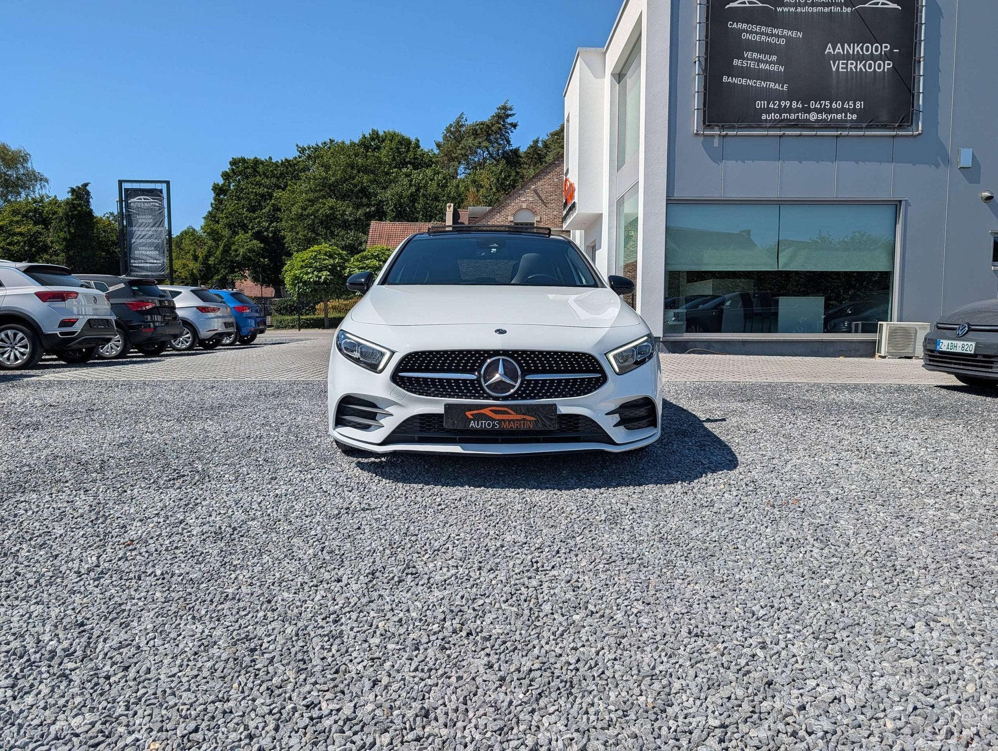 Mercedes-Benz A-Klasse 180 AMG | NIGHT | PANO | LEER | CAMER, Auto's, Gebruikt, 4 cilinders, Wit, Leder