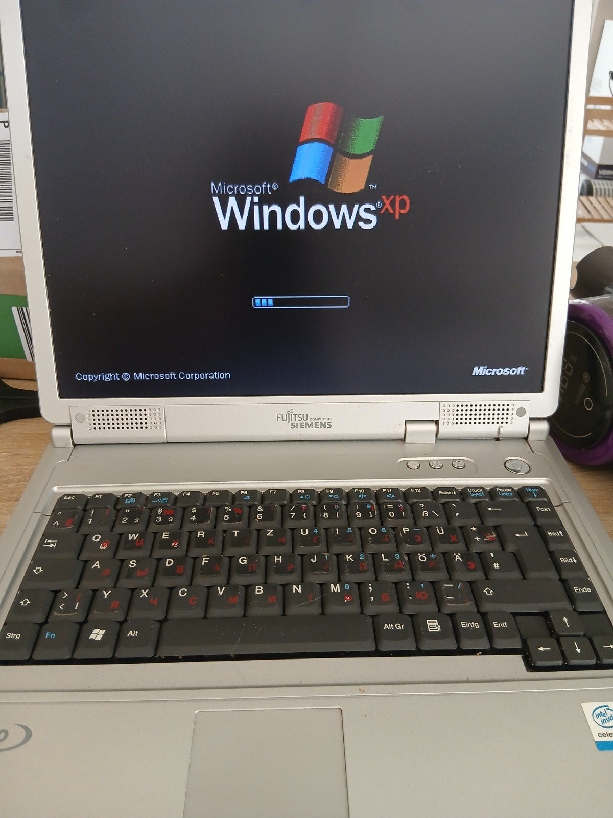 Ordinateur portable Fujitsu Siemens, Informatique & Logiciels, Envoi