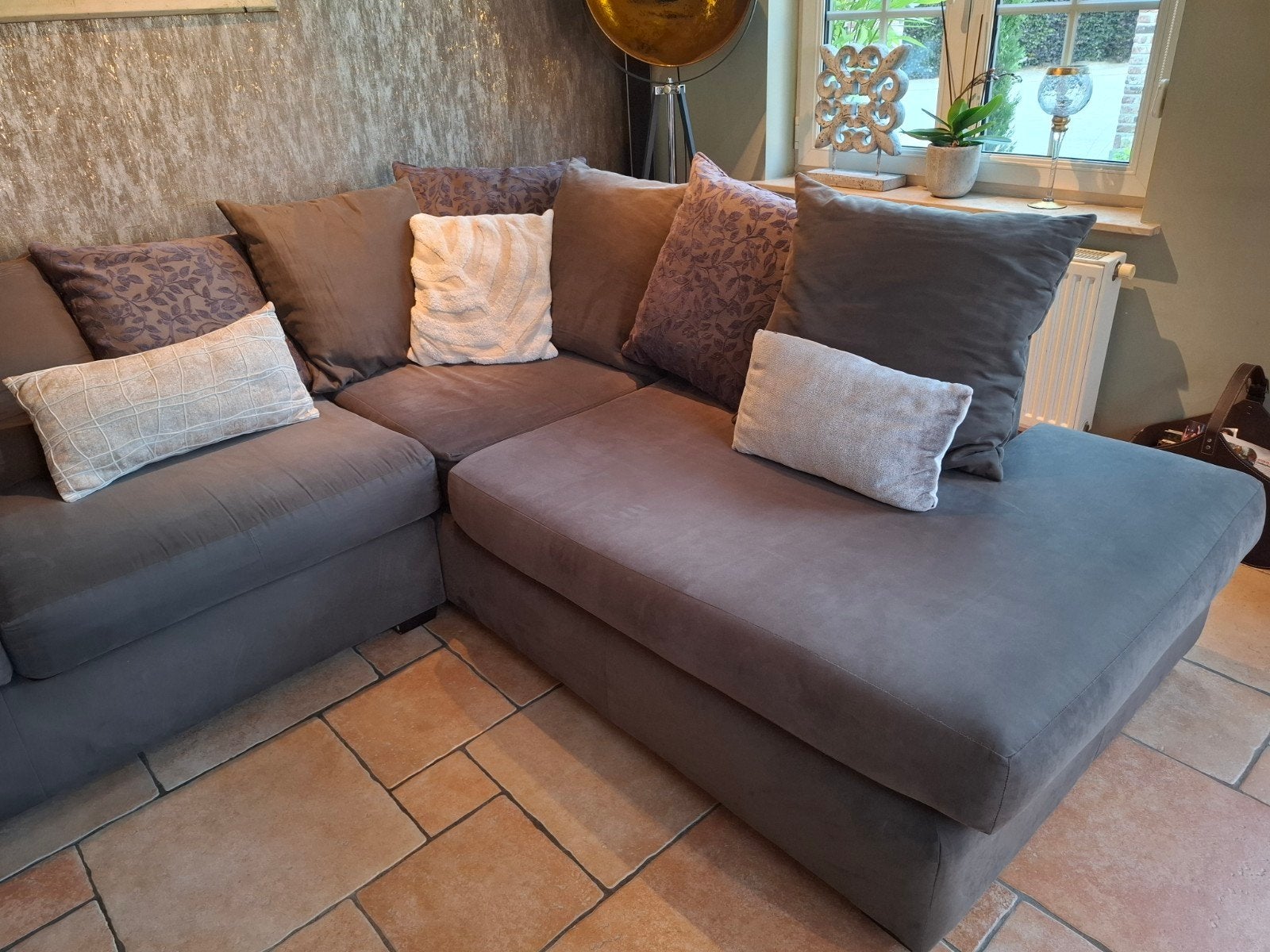 Landelijke longues zetel in taupe., Ophalen