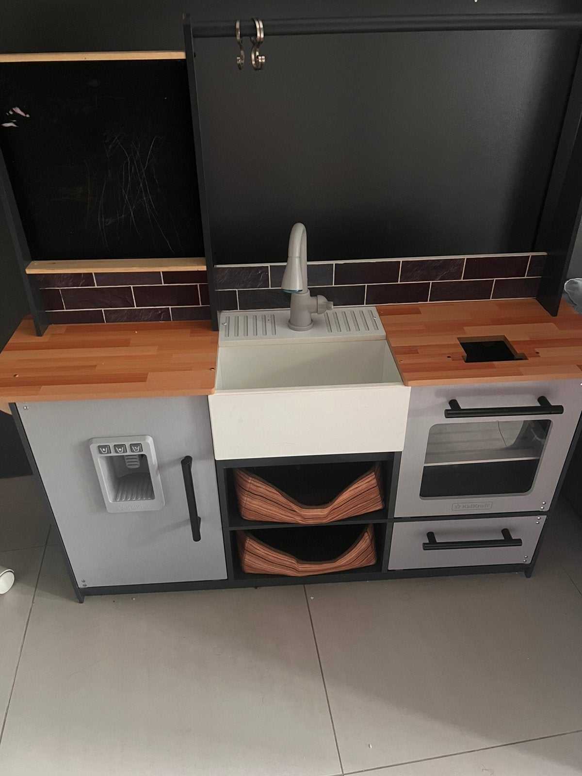 Cuisine en bois KidKraft+dinette, Enlèvement, Comme neuf