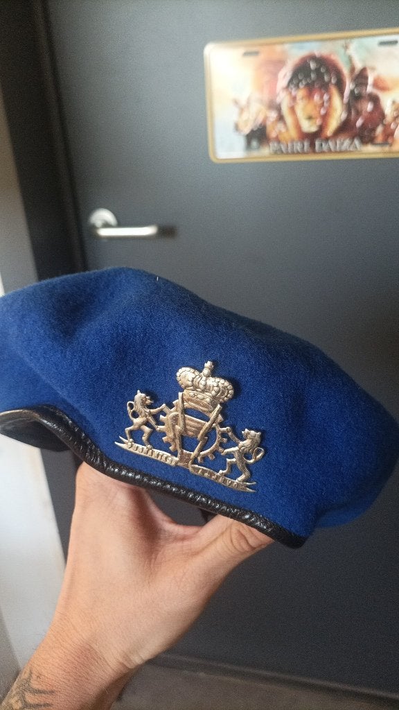 Béret militaire belge abl 1989, Ophalen