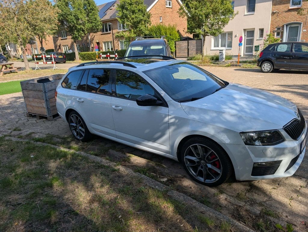 SKODA Octavia SW RS 2.0 CR TDi DSG, Auto's, Euro 5, 1995 cc, 4 cilinders, Lichtsensor