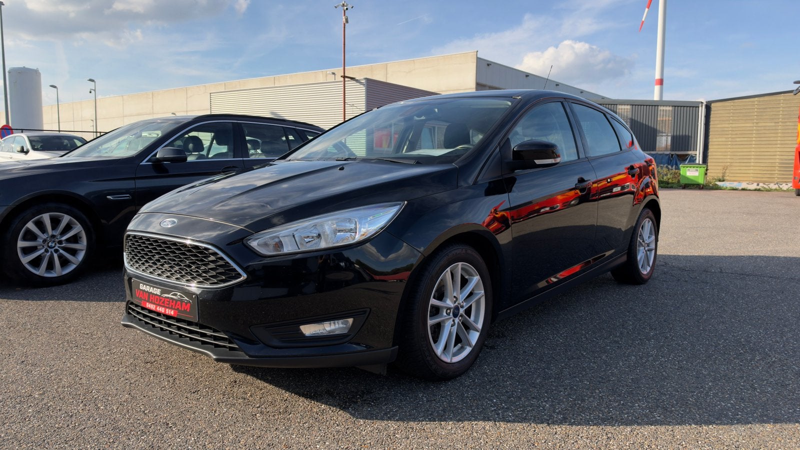 FORD FOCUS 1.0 EcoBoost 125 pk EERSTE EIGENAAR – 12M  GARANT, Auto's, Focus, Stof, Zwart, 3 cilinders