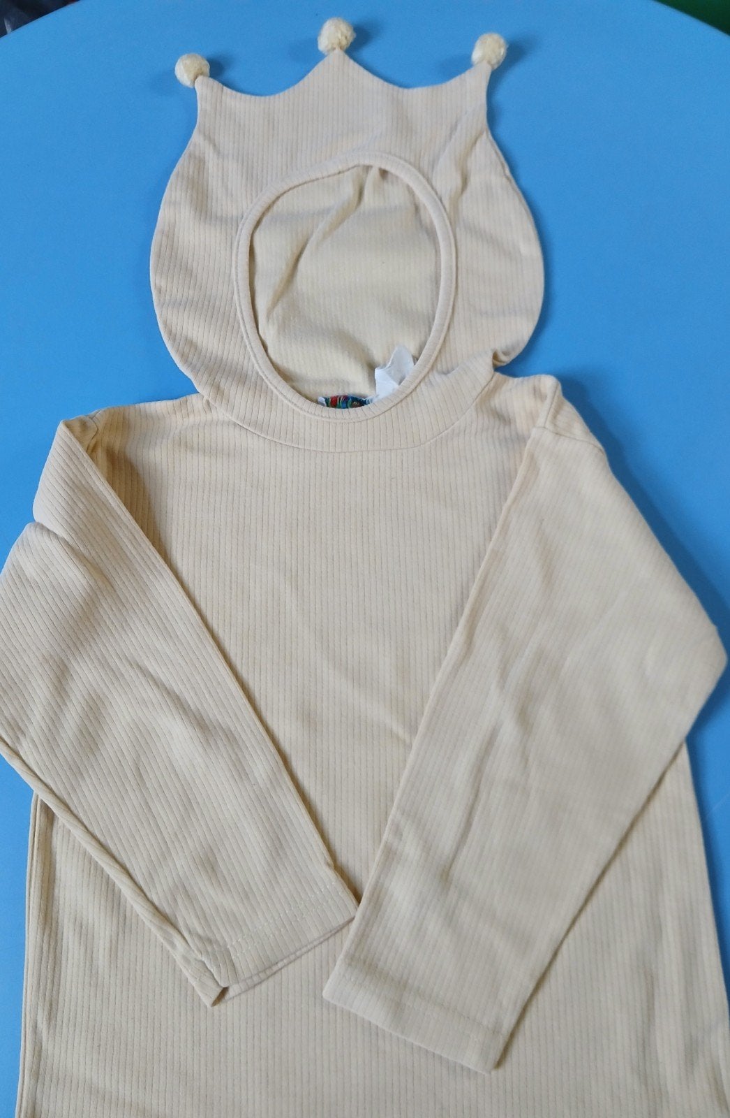 Leuke lichtgele 't shirt maat 6 jaar, Kinderen en Baby's, Babykleding | Overige, Ophalen
