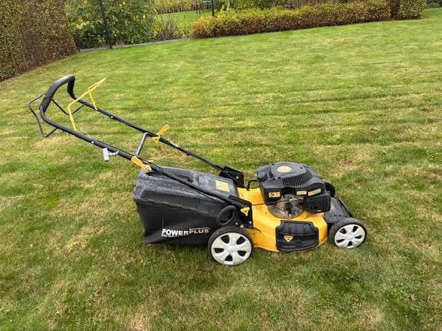 Grasmaaier Power Plus - POWXG60245 ( Benzine ), Tuin en Terras, Ophalen, Cirkelmaaier, Gebruikt, Opvangbak