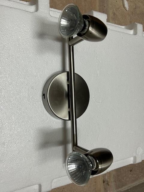 Spot de plafond avec 2 lampes Gamma basic., Maison & Meubles, Lampes | Spots, Halogène, Spot encastrable ou Spot mural, Enlèvement