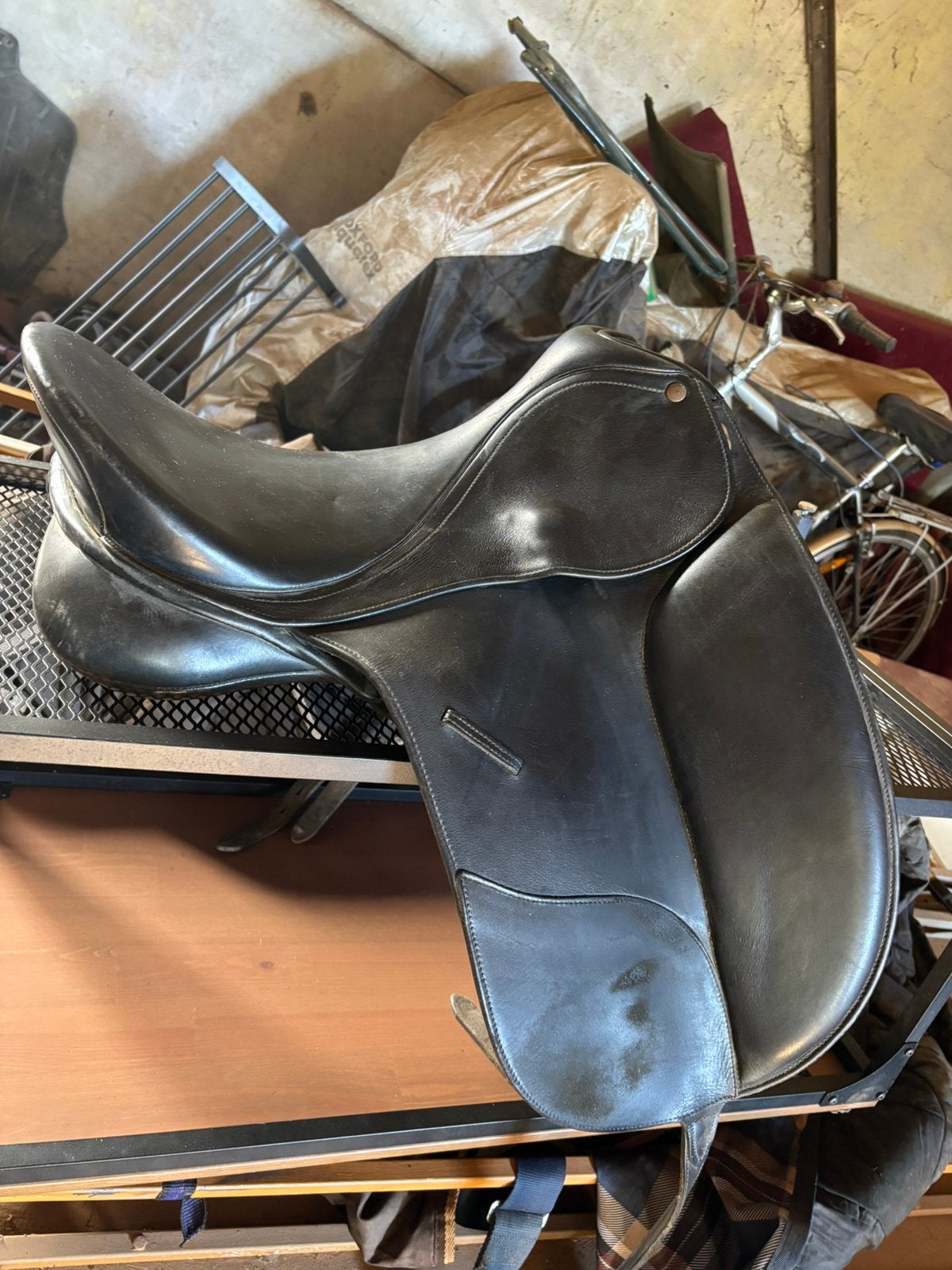Selle pour cheval, Animaux & Accessoires, Obstacle, L (17.5 pouces), Comme neuf, Enlèvement