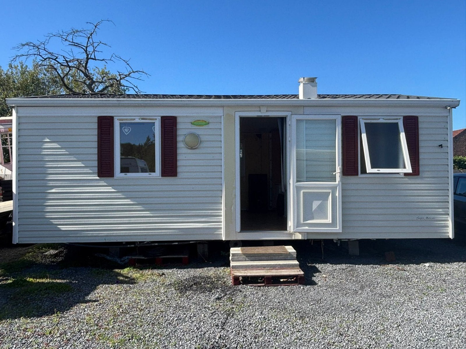 chalet