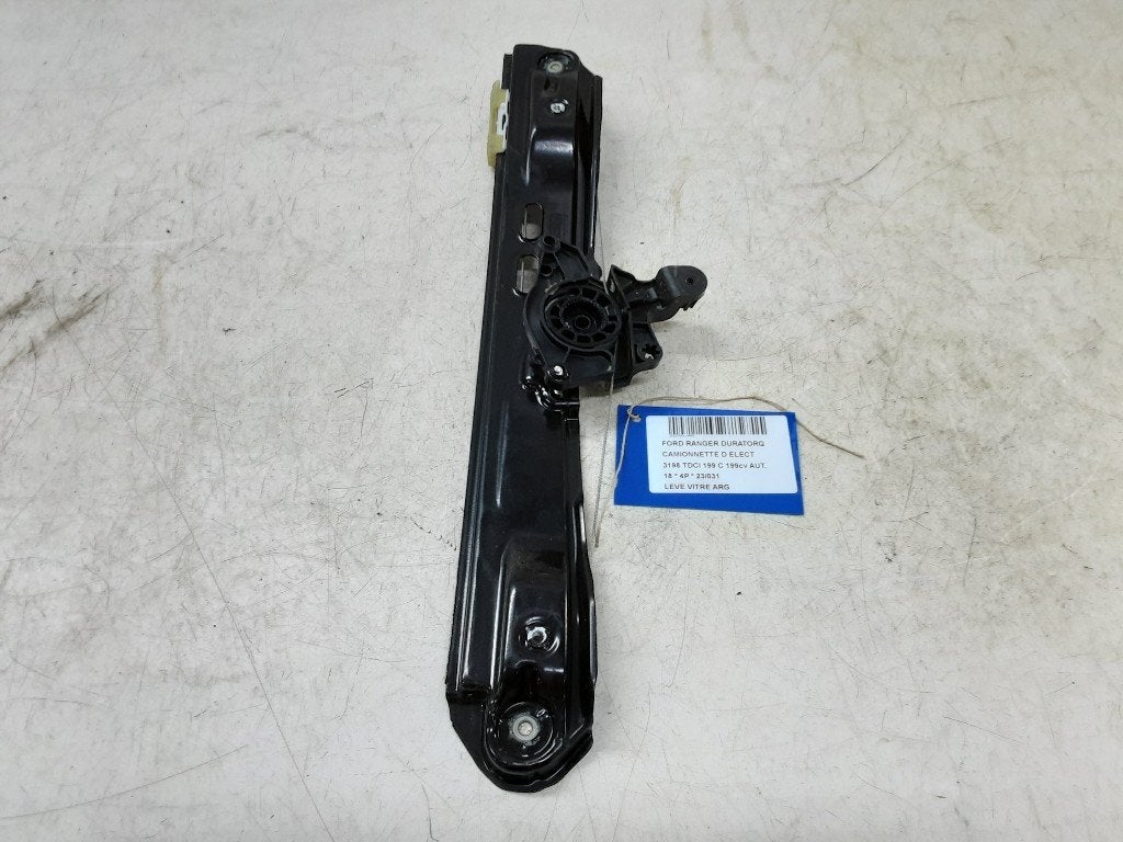RAAMMECHANIEK LINKS ACHTER Ford Ranger (01-2011/01-2023), Gebruikt, Henry-Ford-Straße  1
50735  Köln, DE, Ford-Werke GmbH, Kunden@ford.com