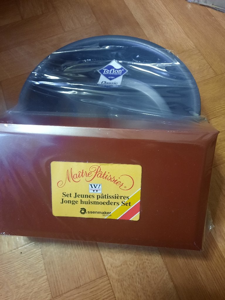 splinternieuw set van 3 bakvormen Maitre Patissier, Enlèvement ou Envoi, Neuf, Gâteaux et Tartes