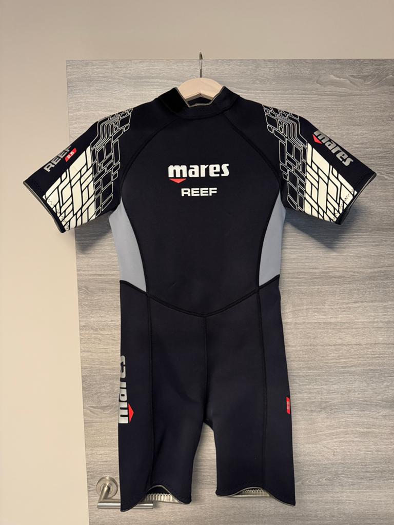 Mares heren shorty 2,5mm maat 3, Watersport en Boten, Duiken, Ophalen, Zo goed als nieuw