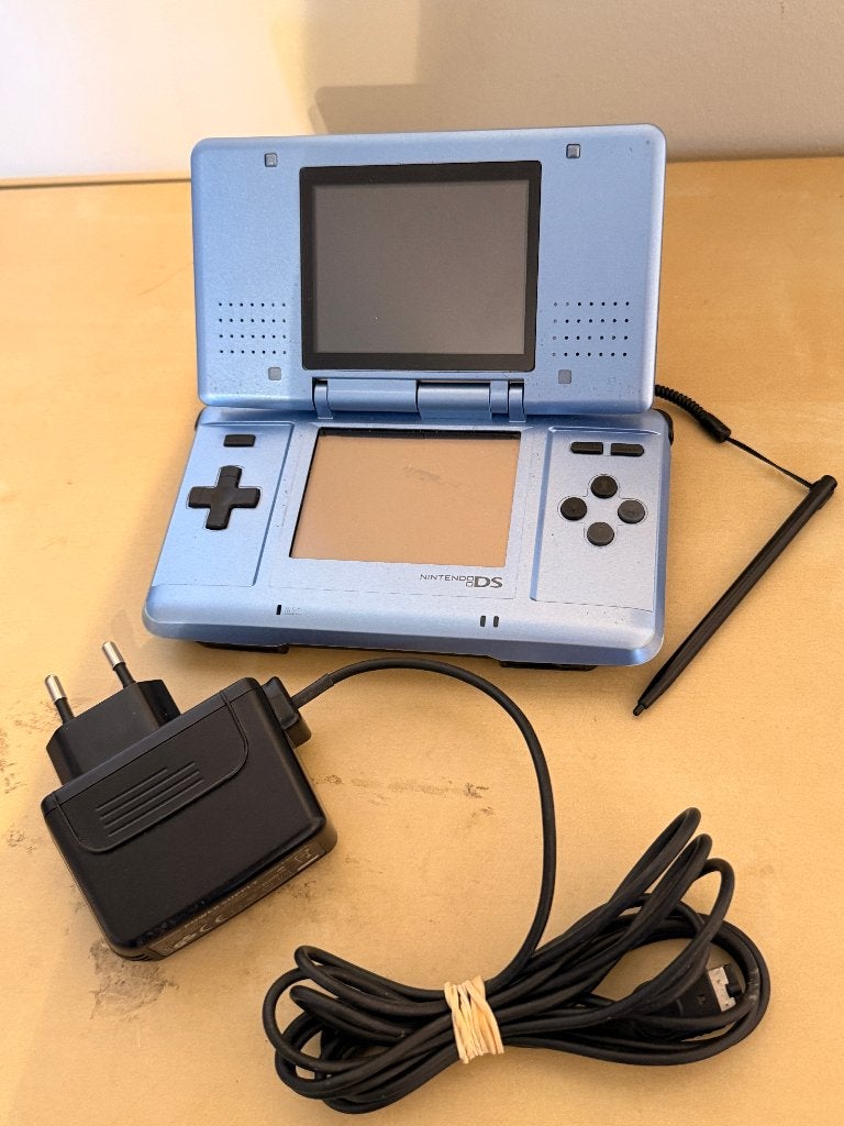 Nintendo DS Sky Blue, Ophalen of Verzenden, Gebruikt, Blauw, DS Original of Phat