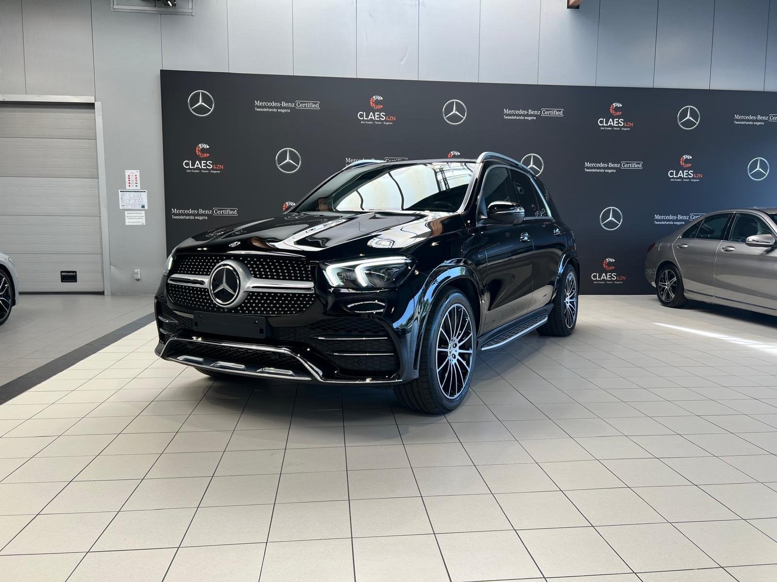Mercedes-Benz GLE 350 de 4MATIC AMG LINE DOSSIER 8805, Auto's, Mercedes-Benz, Dealer onderhouden, 4 cilinders, GLE, Zwart