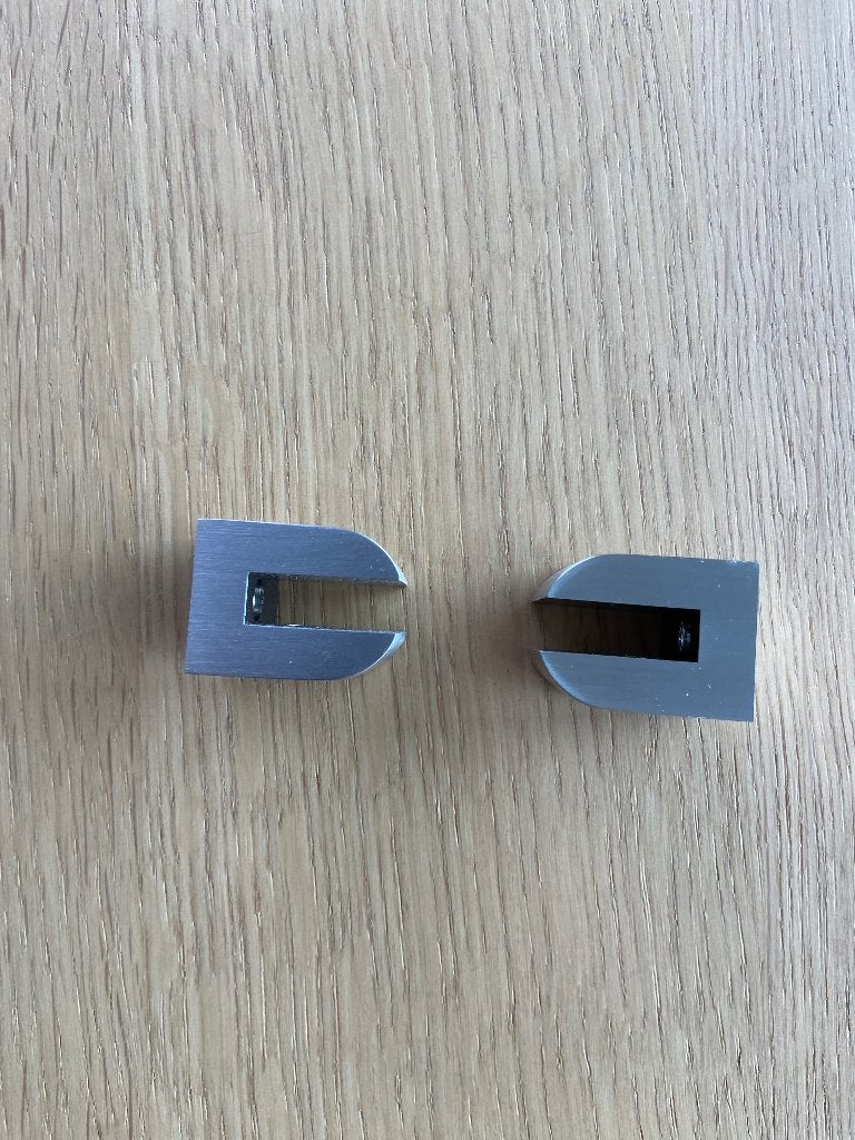 Plankdragers in massief geborsteld inox( per 2 stuks), Ophalen, Inox