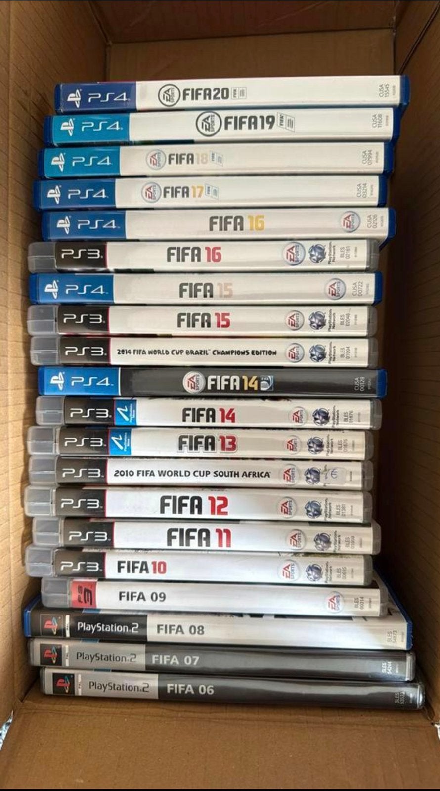 Fifa lot, Games en Spelcomputers, Ophalen, Zo goed als nieuw