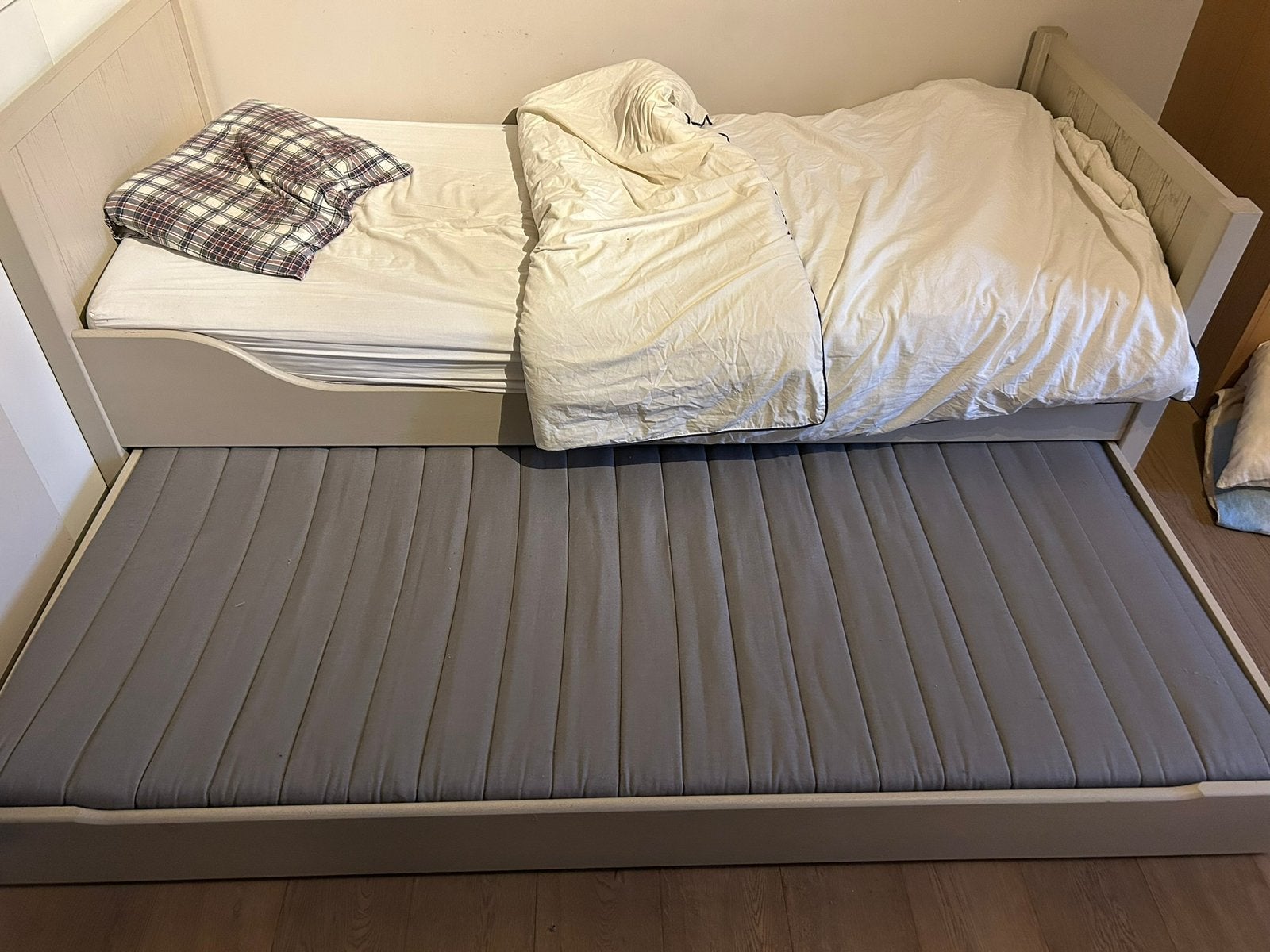 Bed met extra bedlade in eik, Ophalen, 90 cm, Eenpersoons, Zo goed als nieuw