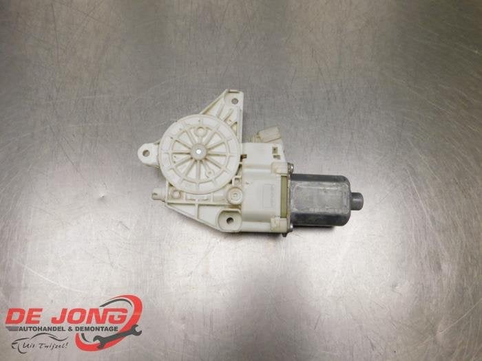 Moteur de vitre portière d'un Mercedes Vito, 3 mois de garantie, Utilisé, -, -
