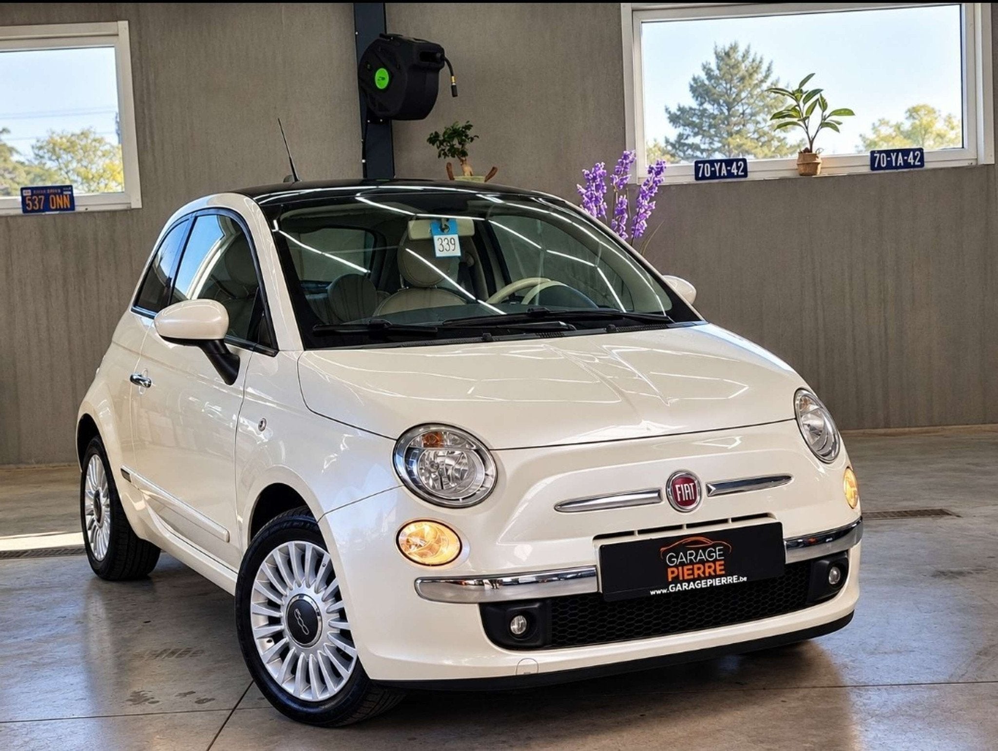 Fiat 500 500 1.2i Gucci * CUIR * CLIMATISATION *TOIT PANO, Autos, Euro 5, Achat, 69 ch, Boîte manuelle
