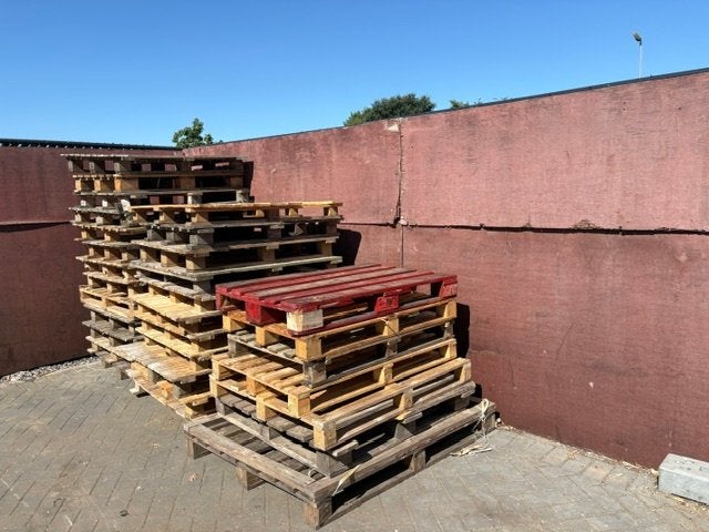 Gratis Hout, Enlèvement