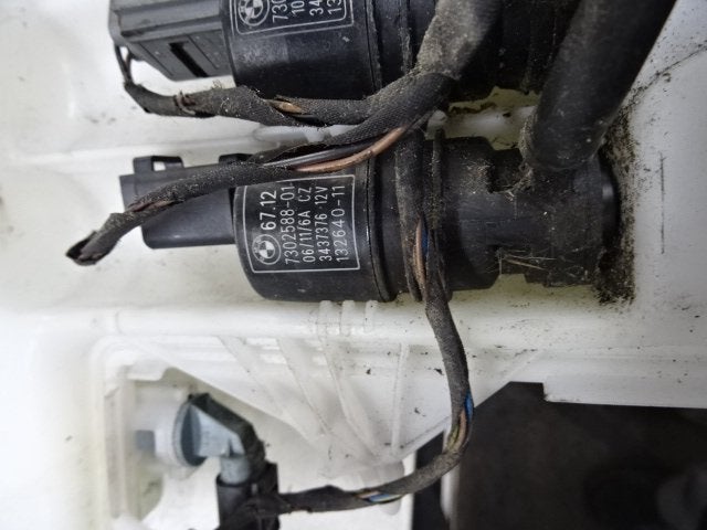 LAVE-GLACE POMPE AVANT BMW 1 serie (E87 / 87N) (7302588-01), Utilisé, BMW